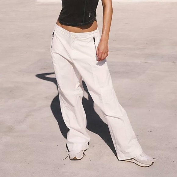 Free People WATCH OUT Pants Large - White - NWT - Picture 1 of 8